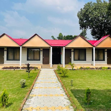 The Deerfield Cottages Rāmnagar Exterior foto